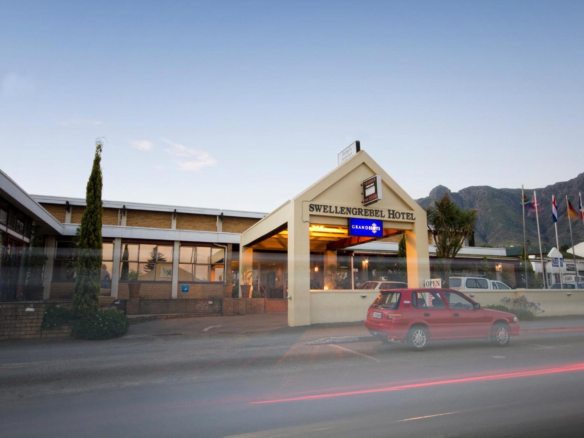 The Swellengrebel Hotel Swellendam Exterior photo